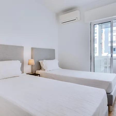 Appartement Al - Egas Moniz *