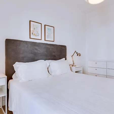 Al - Egas Moniz Apartment Quarteira