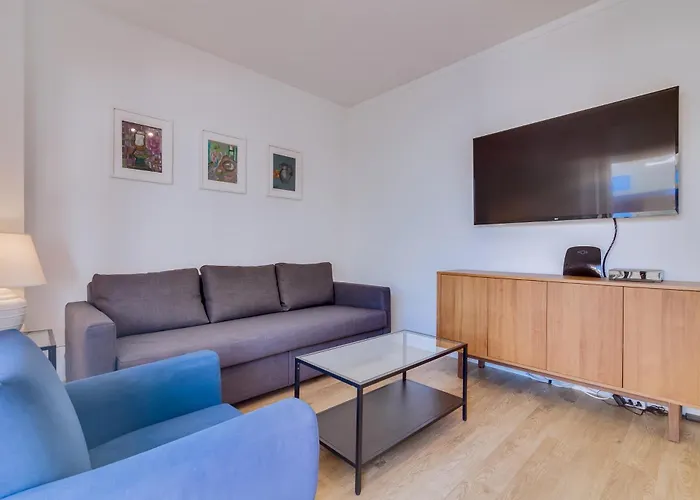 Al - Egas Moniz * Quarteira